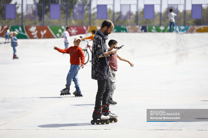 روز طبیعت در بوستان‌های قم