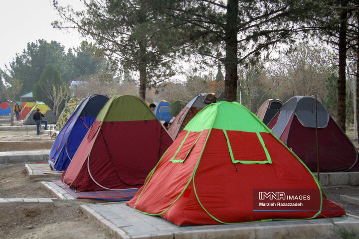 آخرین روز تعطیلات نوروزی در باغ فدک