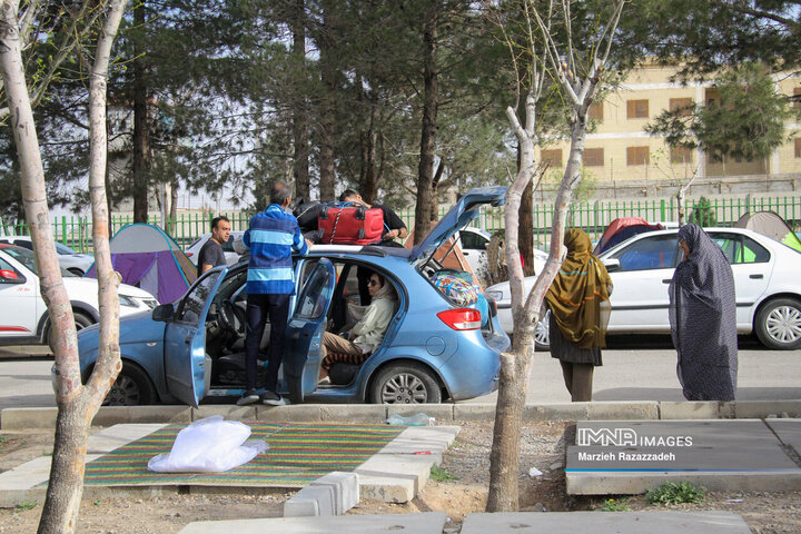 آخرین روز تعطیلات نوروزی در باغ فدک