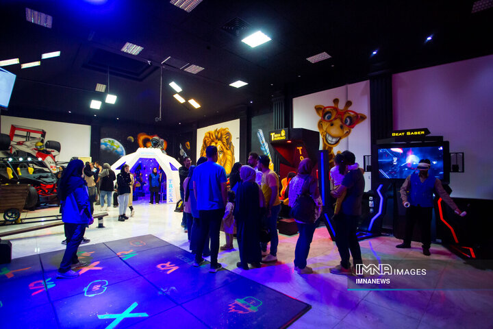 تعطیلات نوروزی در شهر رویاها و کوه صفه