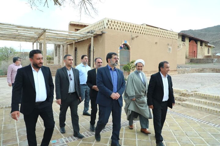 سرمایه‌گذاران بخش گردشگری در قم حمایت می‌شوند