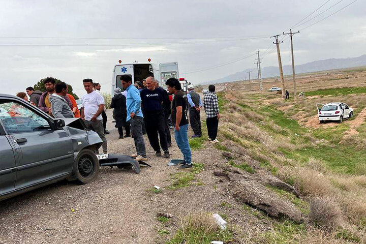 تصادف محور زنجان_ قزوین ۱۵ مصدوم برجای گذاشت