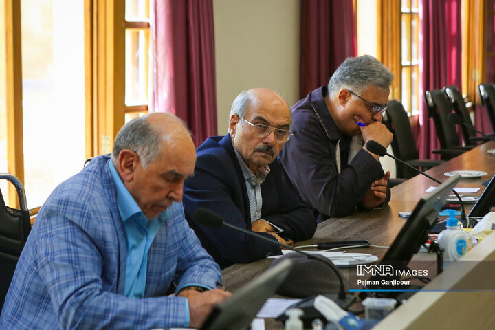 جلسه هم گرایی و هم افزایی پیرامون موضوع آب