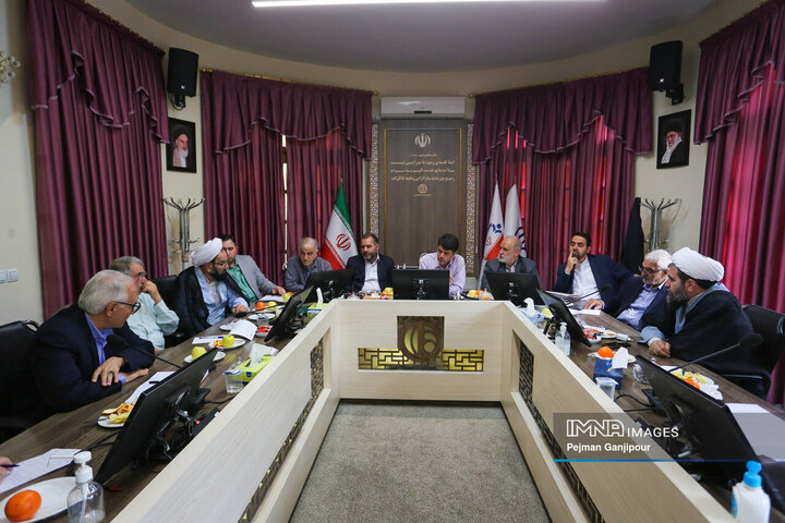 جلسه هم گرایی و هم افزایی پیرامون موضوع آب