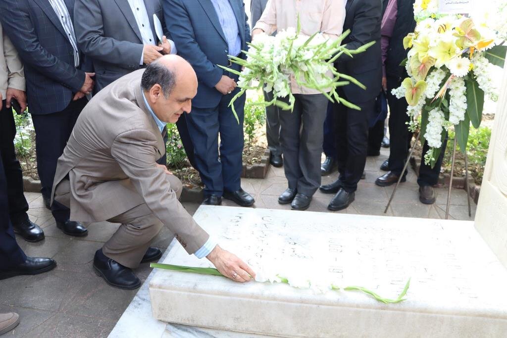 خدمات مرحوم میناسیان هیچگاه از ذهن مردم گیلان پاک نمیشود