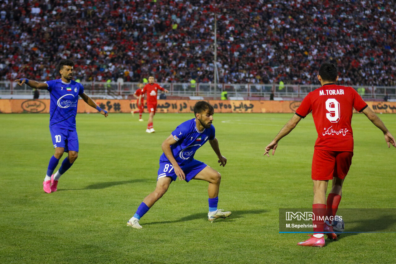 سنتشکنی تیتیها در فوتبال ایران/ پایان سلطه سرخابیها نزدیک است؟