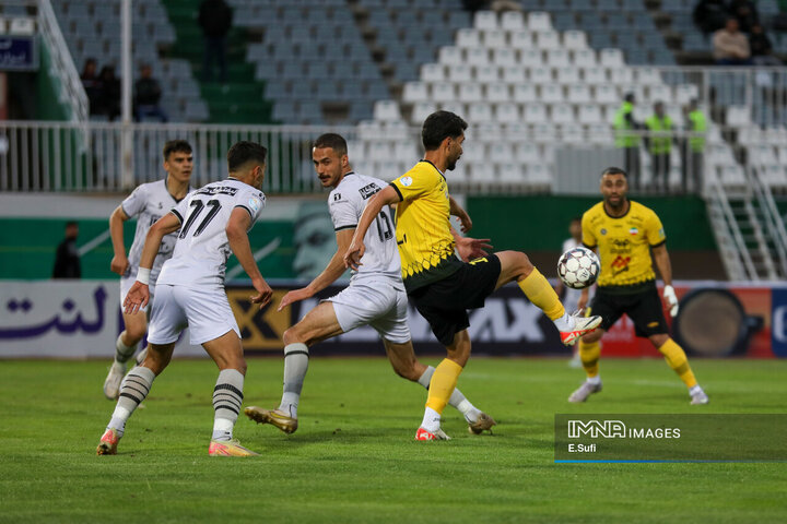 هفته بیست‌وپنجم لیگ برتر فوتبال؛ آلومینیوم - سپاهان