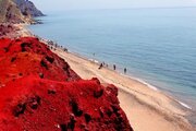 هشدار محیط‌زیست هرمزگان در مورد سرنوشت خاک سرخ