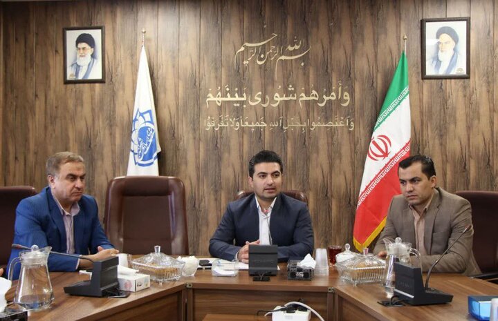 ساماندهی دستفروشان نیازمند همکاری نهادهای مسئول است/ جمع‌آوری عرضه قلیان در دکه پارک‌ها