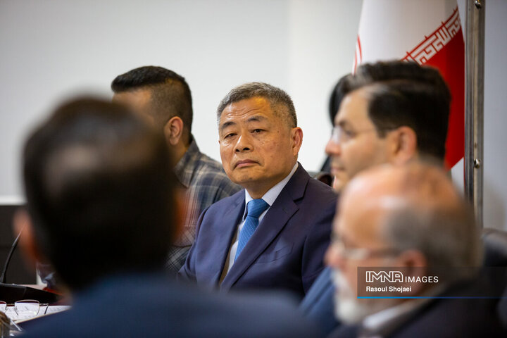 دیدار هیئت‌های شهرداری هانگژو و اصفهان