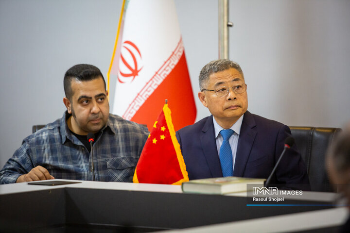 دیدار هیئت‌های شهرداری هانگژو و اصفهان