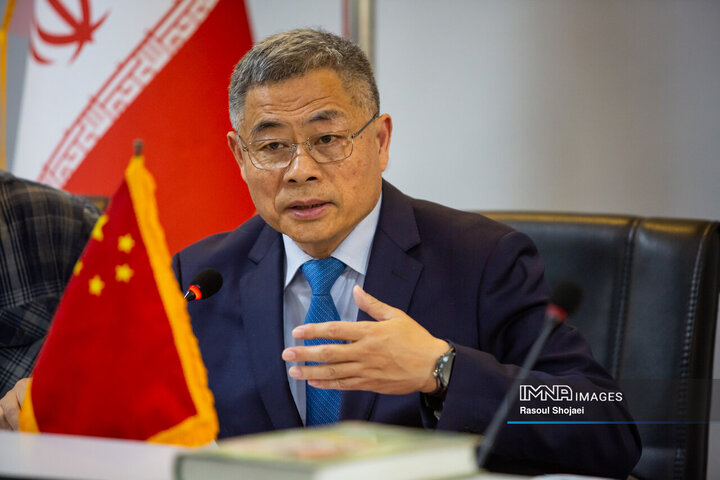 دیدار هیئت‌های شهرداری هانگژو و اصفهان