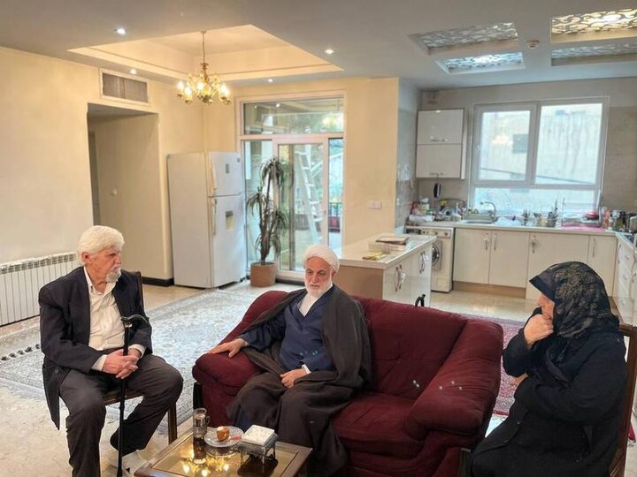 حضور رئیس دستگاه قضا در منزل هنرمند پیشکسوت