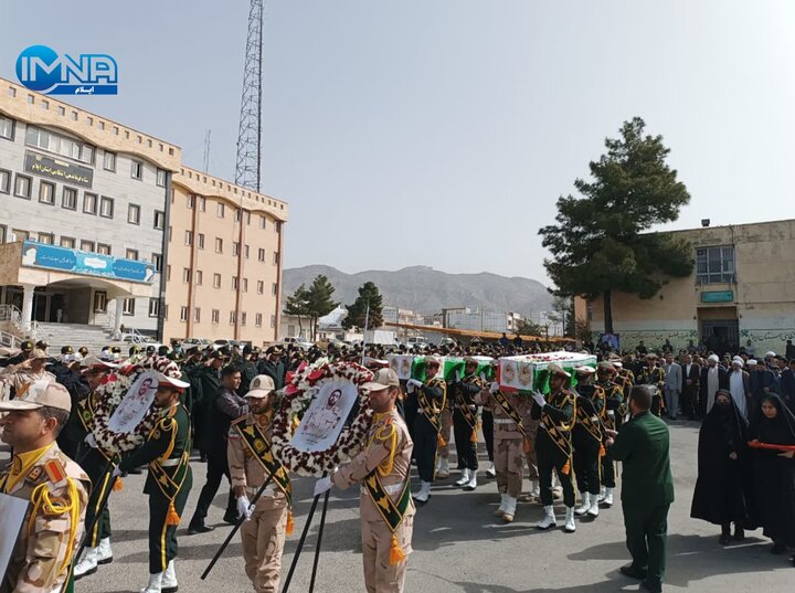 مراسم تشییع پیکر پاک شهدای مرزبانی در ایلام برگزار شد + فیلم و تصاویر