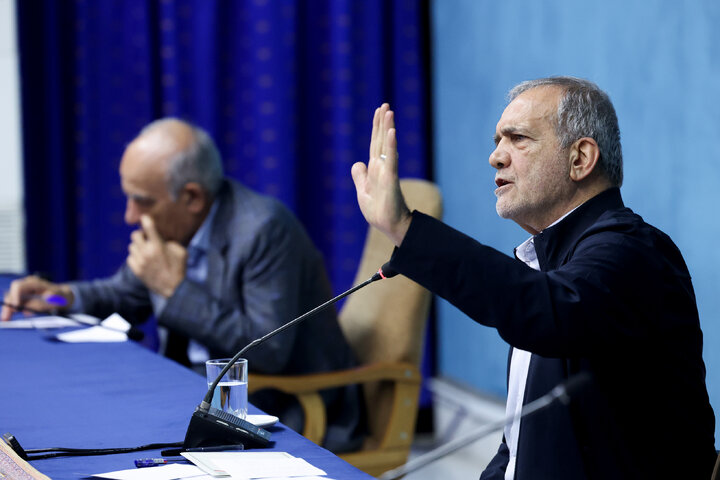 وقتی پزشکیان از مترجم ایراد می‌گیرد + فیلم