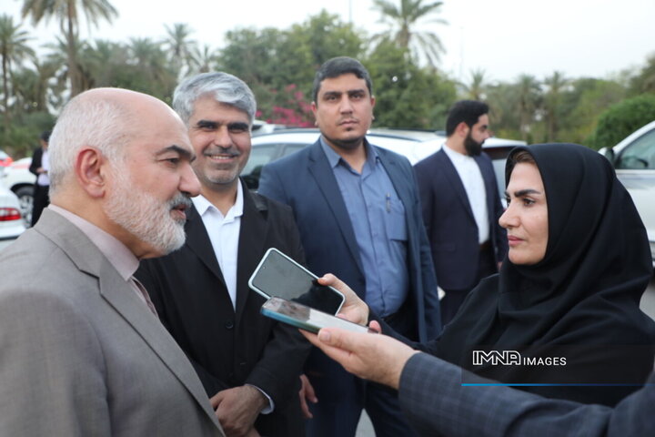 بررسی مشکلات بهداشت و درمان خوزستان با حضور اعضای کمیسیون مجلس