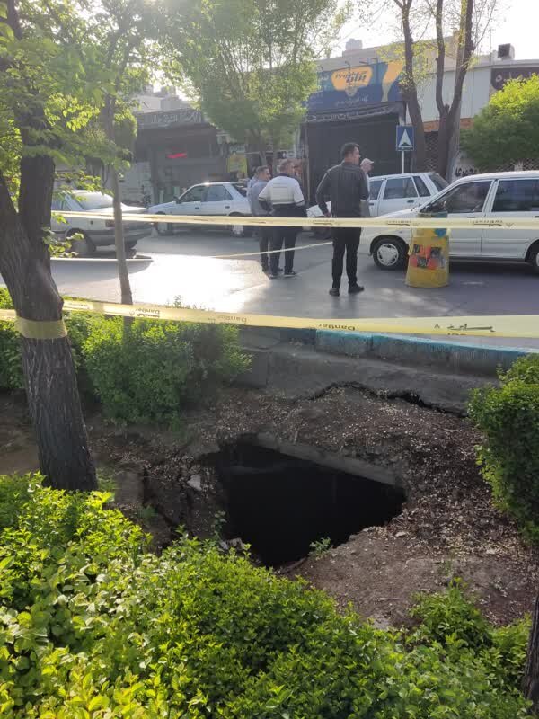 جزئیات ایجاد نشست در خیابان لاله