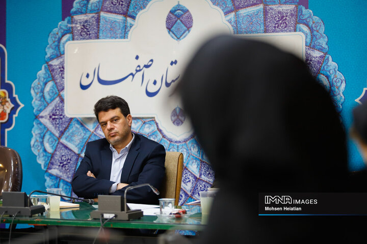 نشست هم‌اندیشی و گفت‌و‌گوی اصحاب رسانه با حامد یزدیان نماینده مردم اصفهان در مجلس