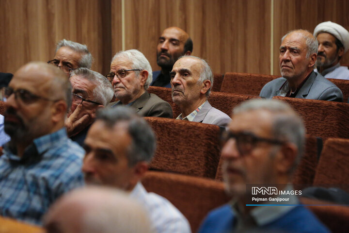 همایش علمی دنیا و آخرت در نهج‌البلاغه