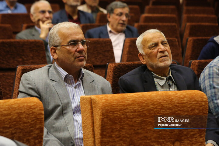 همایش علمی دنیا و آخرت در نهج‌البلاغه