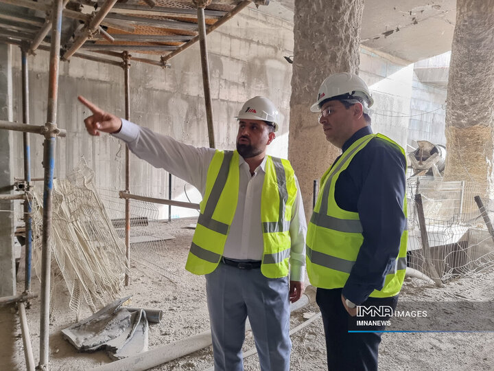بازدید معاونین شهردار اصفهان از روند تکمیل خط دو قطار شهری