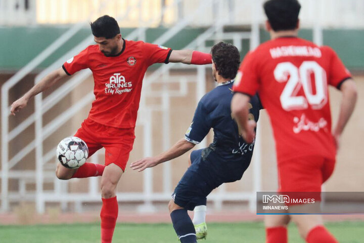 پیشنهاد جدید تراکتور به استقلال خوزستان و سازمان لیگ