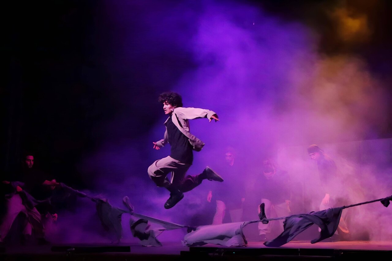 «تلقین»؛ نمایشی که در آن کلام جایی ندارد