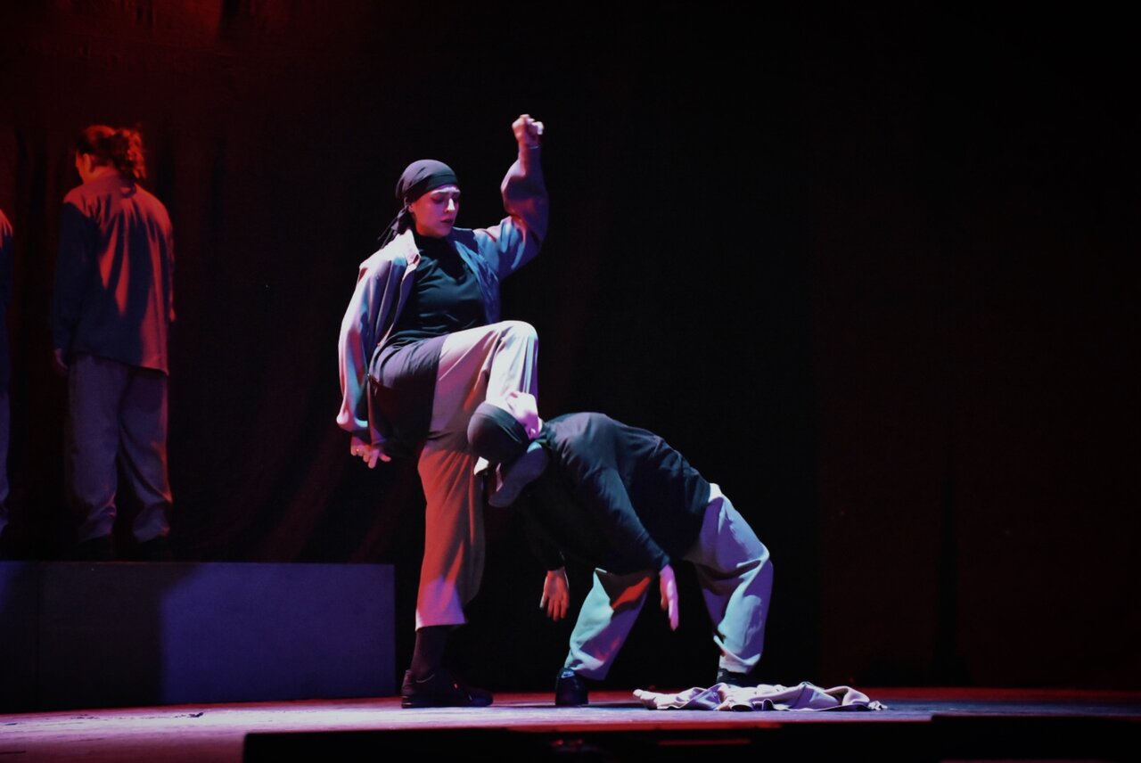 «تلقین»؛ نمایشی که در آن کلام جایی ندارد