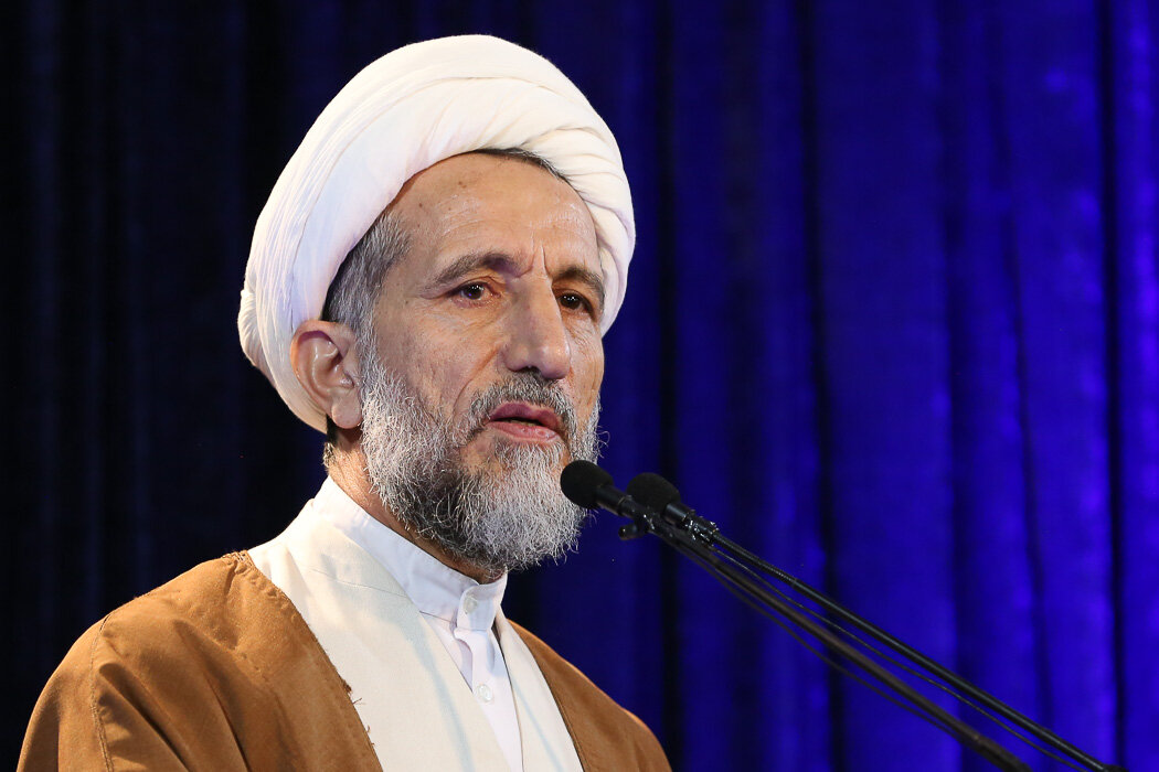 مردم فردا و پس‌فردا صدای «الله‌ اکبر» را در شهرها طنین‌انداز کنند