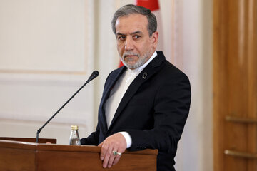 Iranian Foreign Minister Abbas Araghchi to Visit China Ahead of Nuclear Talks