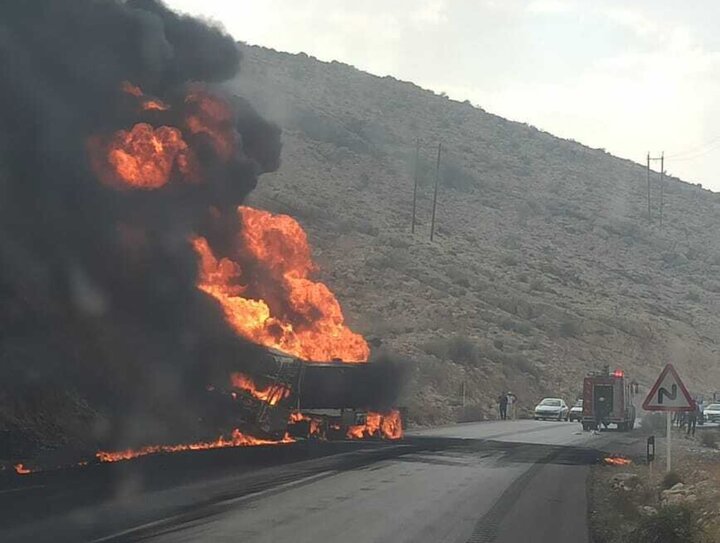فیلم| لحظه انفجار تریلی حامل سوخت در جاده مشهد_تربت جام