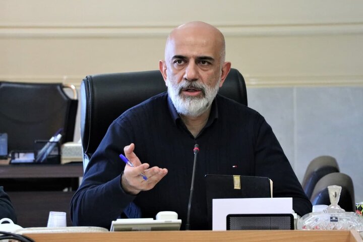 لزوم تربیت نیروی انسانی فعال، باهوش و متخصص / با افزایش صادرات، تولید بیشتر می‌شود