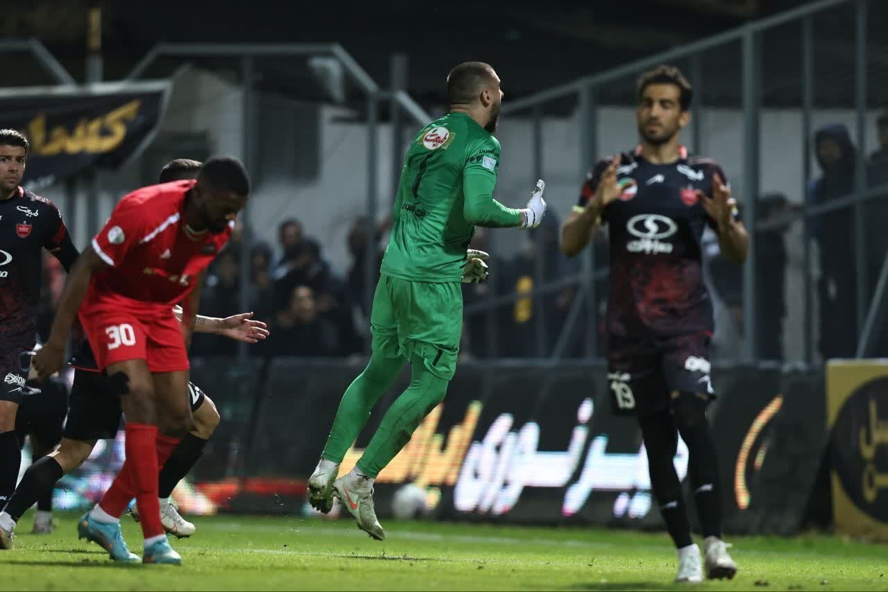 سپاهان لیموچی را فراموش نکرد / وطنی و یامگا با هم گریستند!