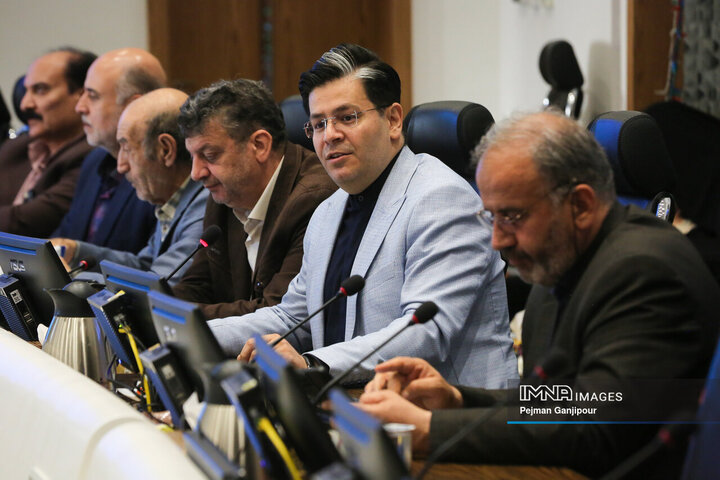 جلسه علنی شورای شهر اصفهان