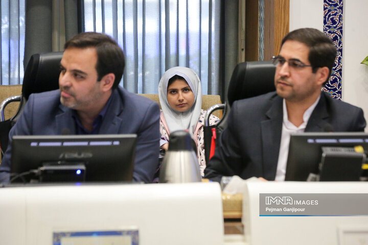 جلسه علنی شورای شهر اصفهان