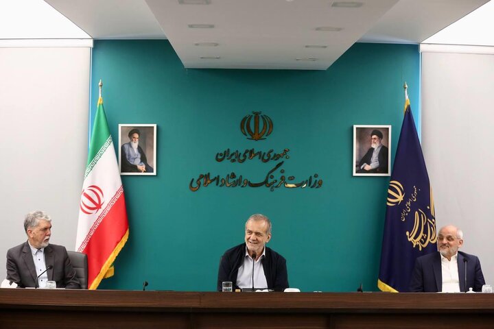 در سیاست‌گذاری فرهنگی، باید هدف‌گذاری دقیق و اثربخشی داشته باشیم