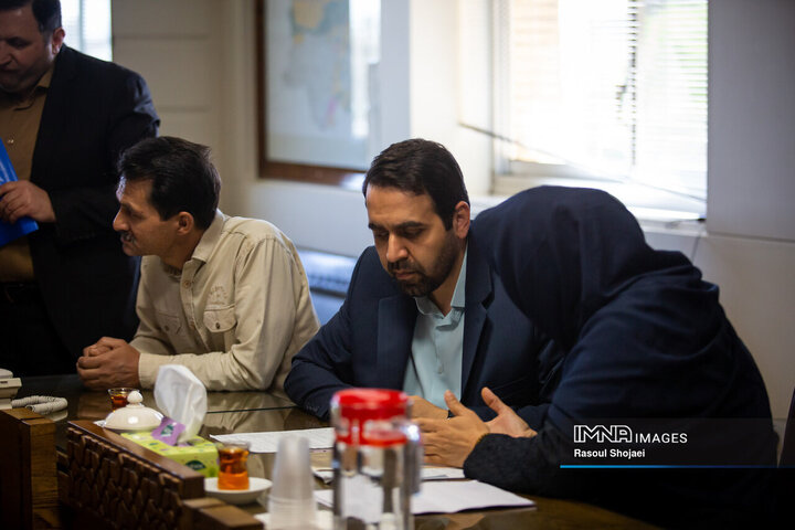 کمیته نظارتی شورای شهر اصفهان در منطقه 15 شهرداری