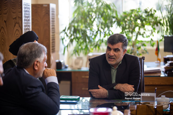 کمیته نظارتی شورای شهر اصفهان در منطقه 15 شهرداری