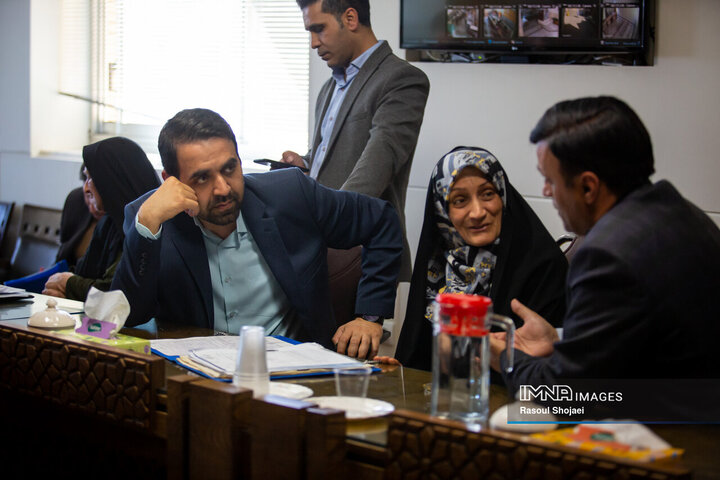 کمیته نظارتی شورای شهر اصفهان در منطقه 15 شهرداری