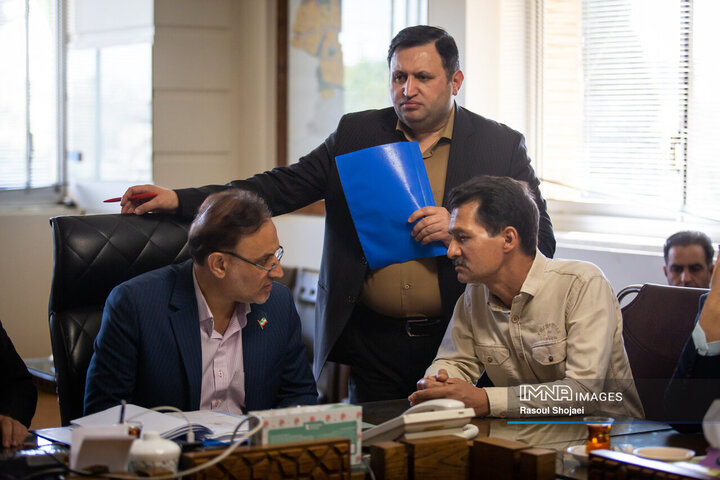 کمیته نظارتی شورای شهر اصفهان در منطقه 15 شهرداری