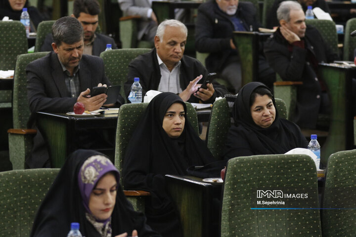 نشست خبری استاندار تبریز