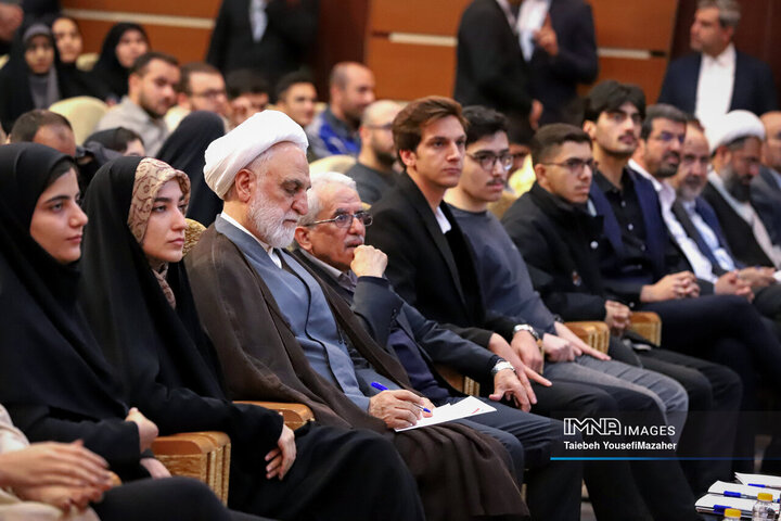 سفر رئیس قوه قضائیه به همدان