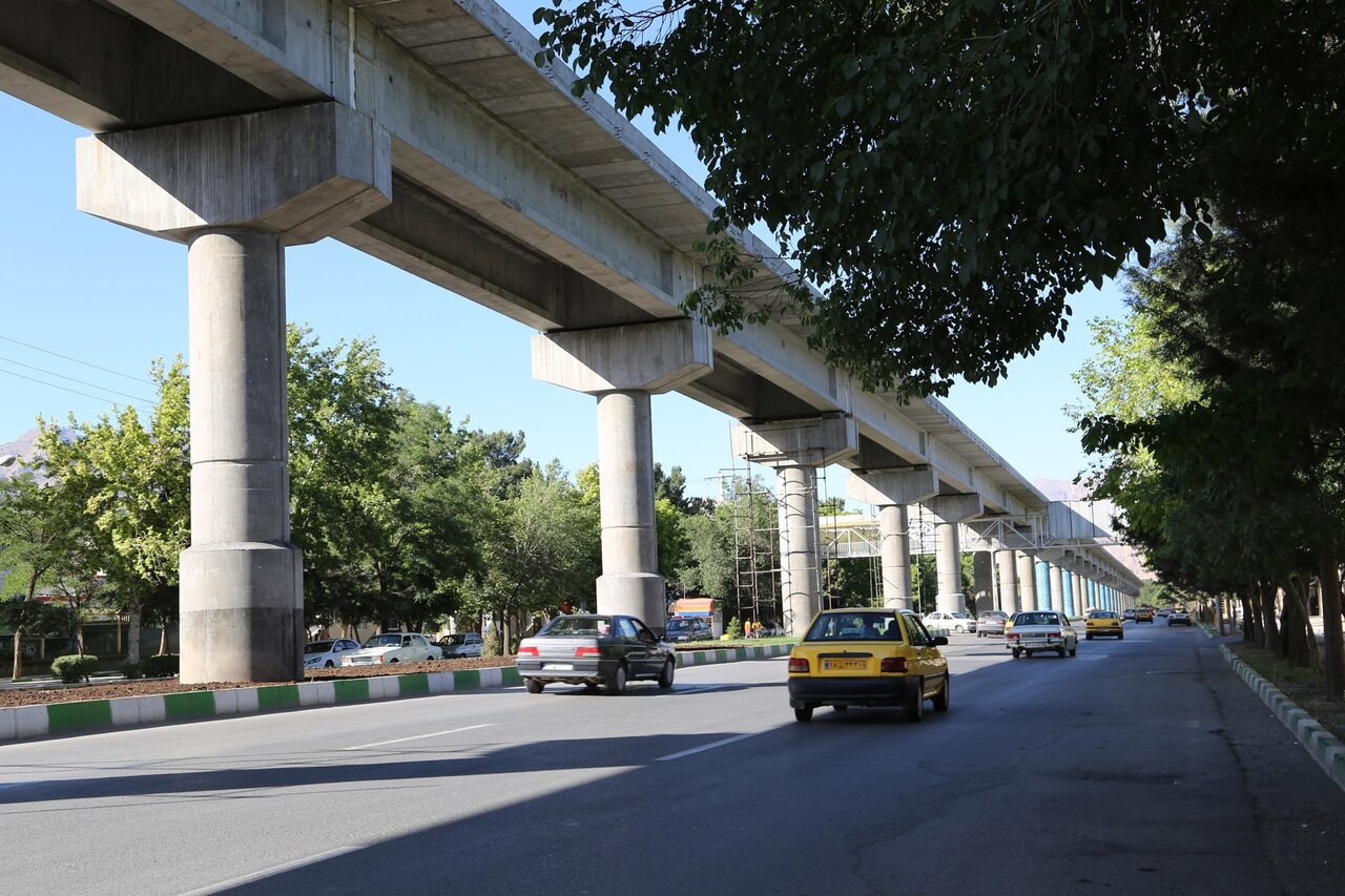 قطار شهری کرمانشاه روی ریل توسعه