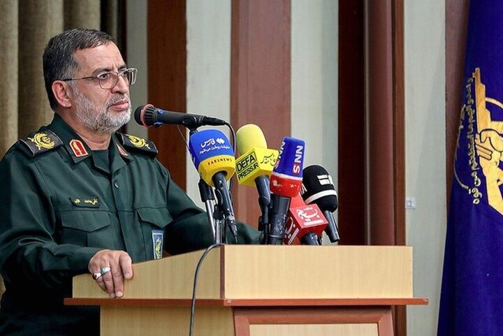 دشمن بدنبال انتقام شکست از مردم ایران است