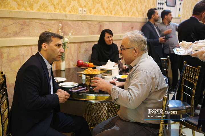 نشست «بهار همدلی روابط عمومی و رسانه» در اصفهان