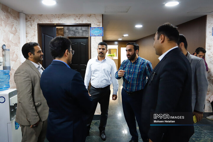 حضور شهردار بهارستان در دفتر خبرگزاری ایمنا