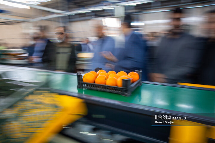 آیین بهره‌برداری از پروژه‌های میدان مرکزی میوه و تره‌بار اصفهان