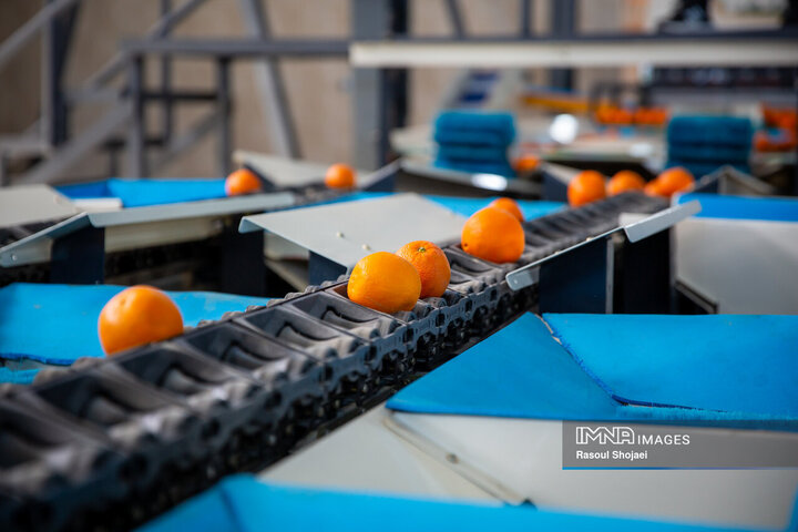 آیین بهره‌برداری از پروژه‌های میدان مرکزی میوه و تره‌بار اصفهان