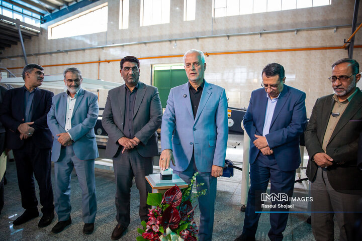 آیین بهره‌برداری از پروژه‌های میدان مرکزی میوه و تره‌بار اصفهان