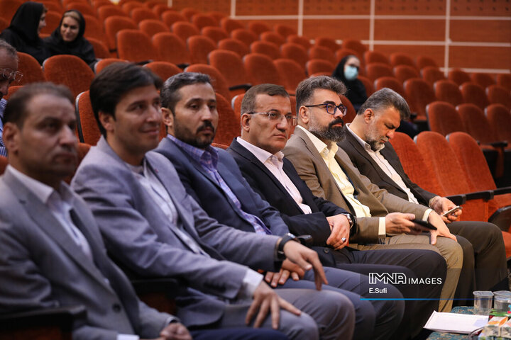 نشست خبری شهردار اراک